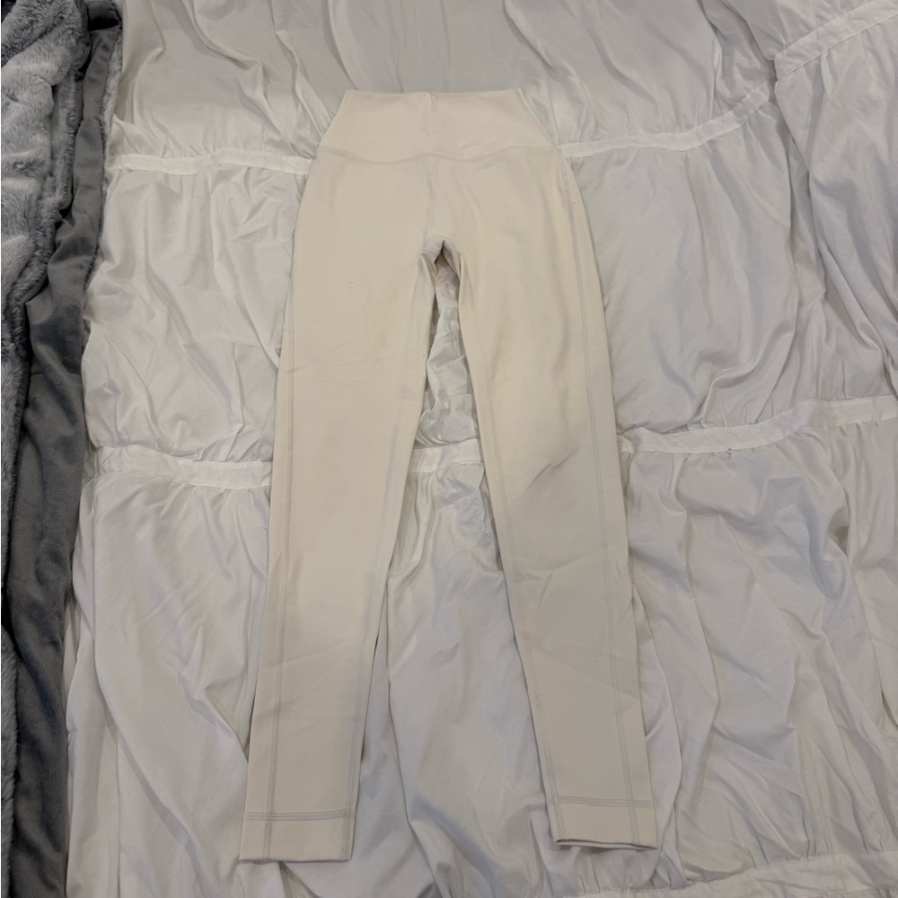 SET Active Cream High-Waisted Leggings